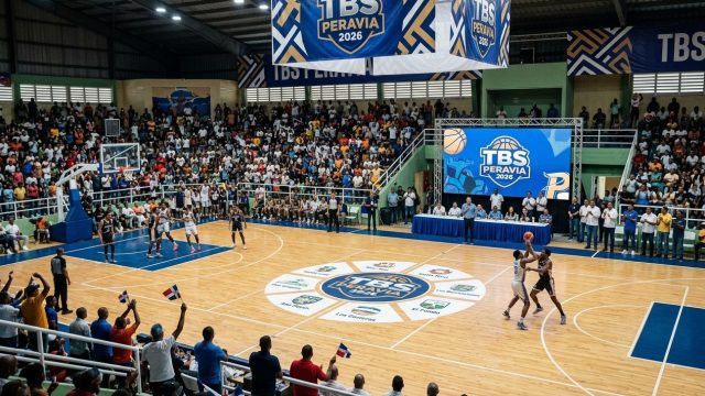 Peravia inicia su primer Torneo de Baloncesto Superior con ocho equipos