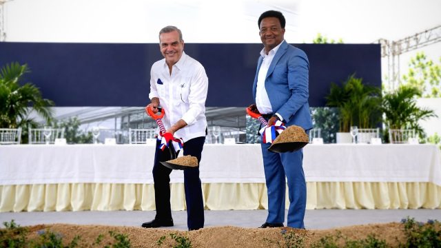 Abinader inaugura Complejo Educativo y Deportivo en Manoguayabo