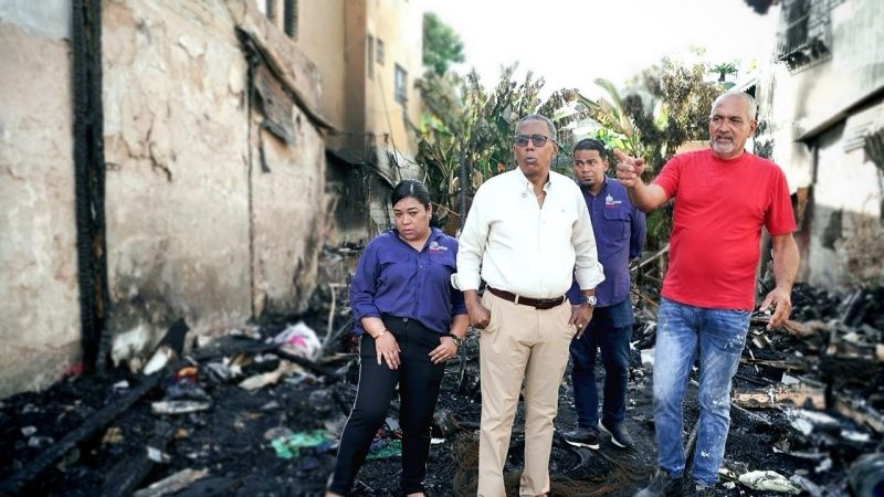 Asistencia inmediata a familias quemadas en la Zona Colonial