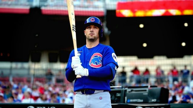 Bregman sufre fracturas faciales pero puede volver a la postemporada