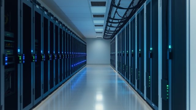 Microsoft publica código de conducta para IA que garantiza control humano