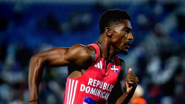 Récord Mundial para Christopher Melenciano en Atletismo para Sordos