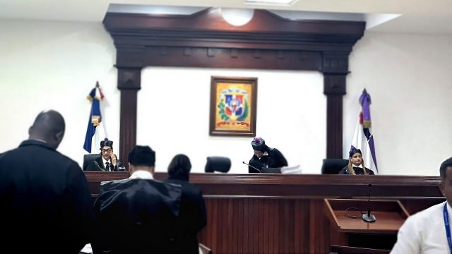 Tribunal rechaza acusación a hermanos Fernández de Paola en Operación Calamar