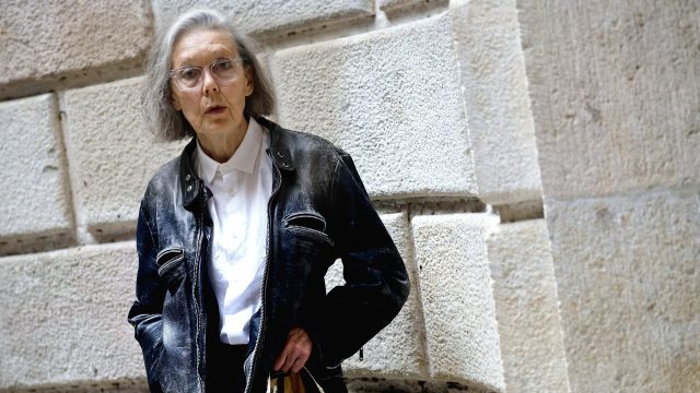 Anne Carson gana el Nobel de Literatura 2026 por su audaz diálogo con la tradición clásica