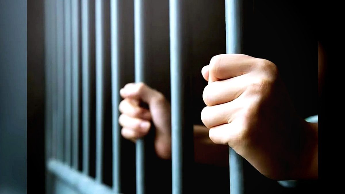 Condena de dos años en Mao a padre por exceso en disciplina familiar