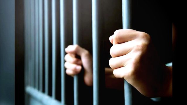 Condena de dos años en Mao a padre por exceso en disciplina familiar