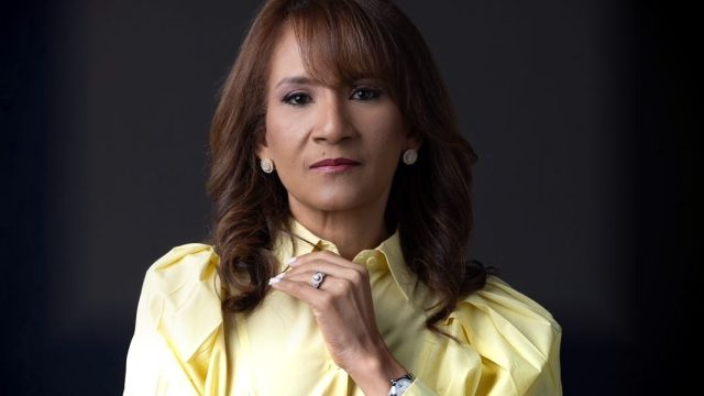 Cuello critica cifras oficiales sobre viviendas en Ciudad Juan Bosch