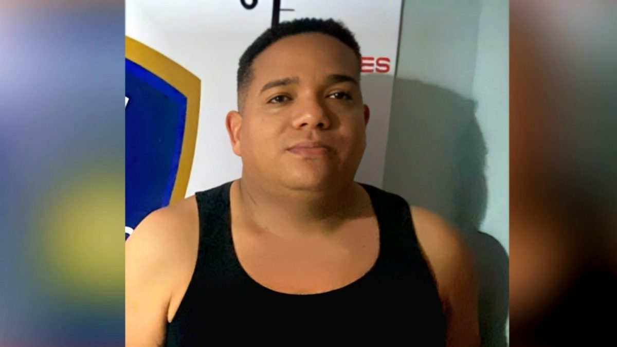 Detención de César Arias en el AILA: Traslado inmediato a Montecristi