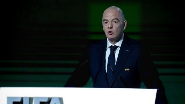 Europa exige respuestas urgentes sobre pagos y gastos de Infantino