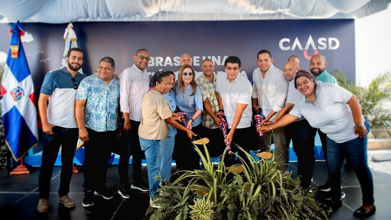 Inician obras de saneamiento en la cañada Santa Clara y Capotillo