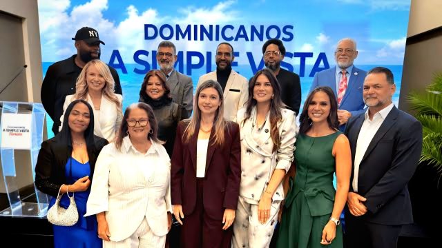 Marianne Cruz revela historias de dominicanos en Florida