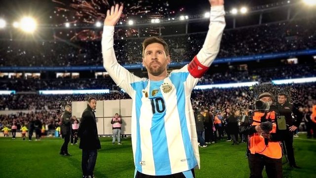 Milei felicita a Messi en su despedida con la Albiceleste