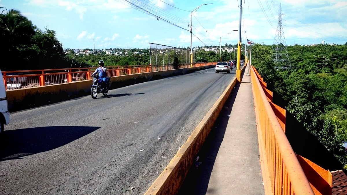 Puente La Barquita: autoridades abren rutas alternas para mantener la movilidad