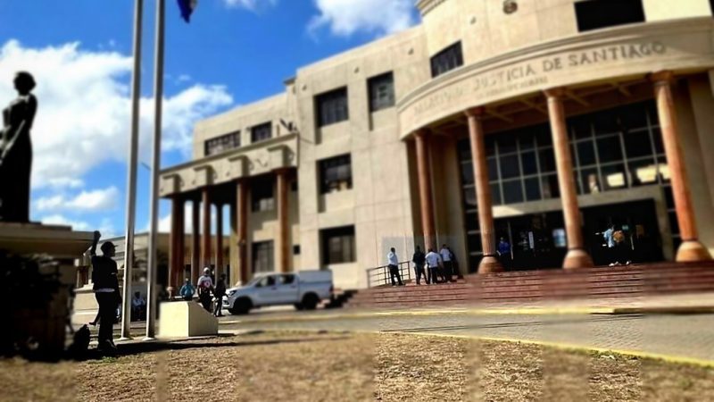Seis hombres acusados de violación grupal en Villa González